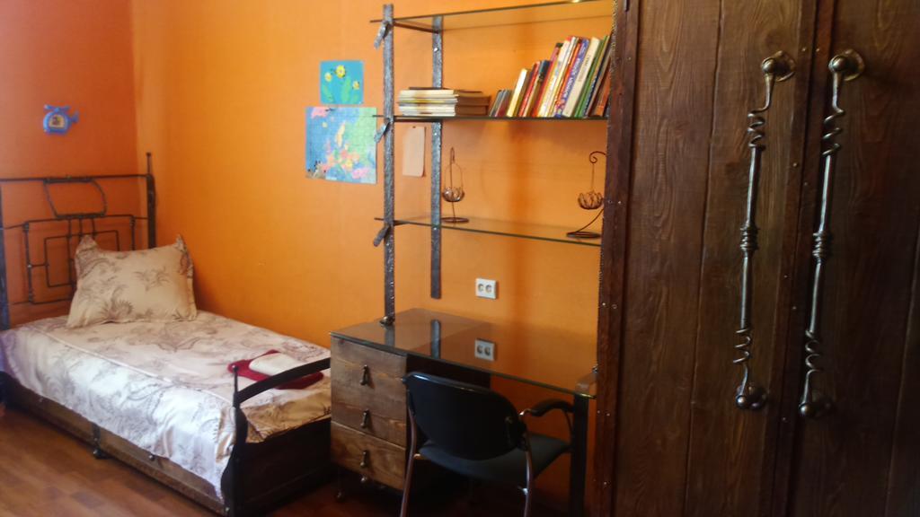 Tbilisi Art Apartment ภายนอก รูปภาพ